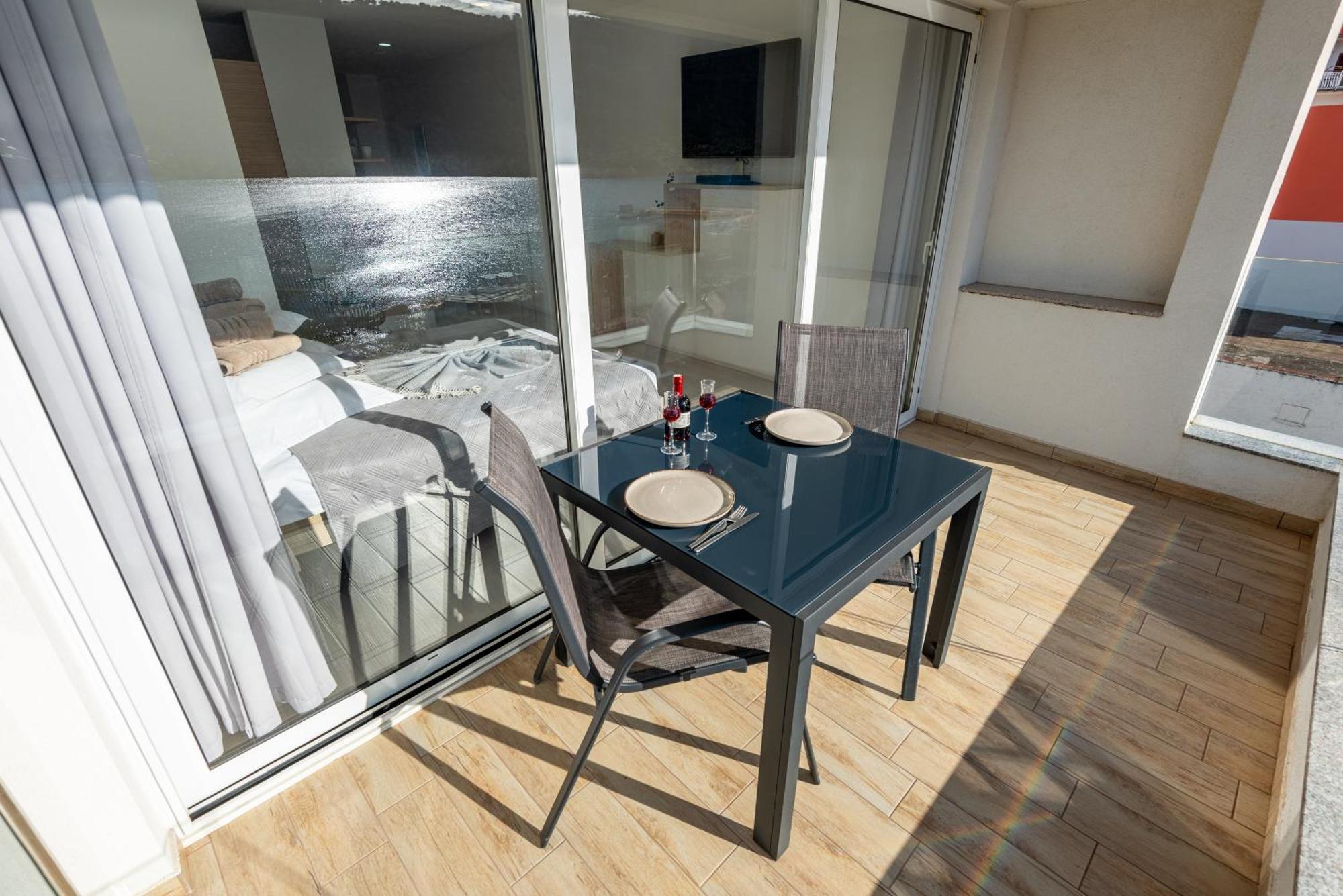 Apartments Holidays Roko Grebastica Luaran gambar