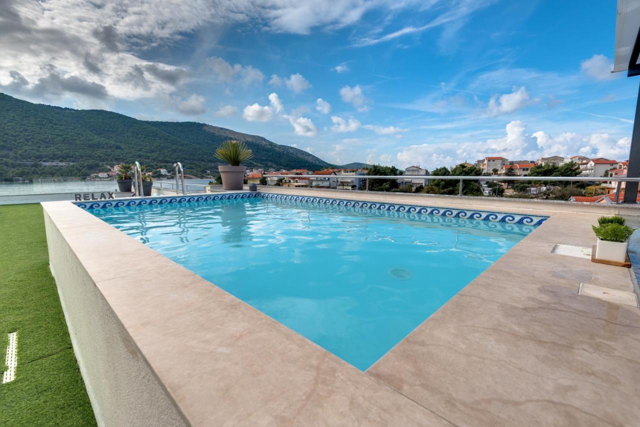 Apartments Holidays Roko Grebastica Luaran gambar